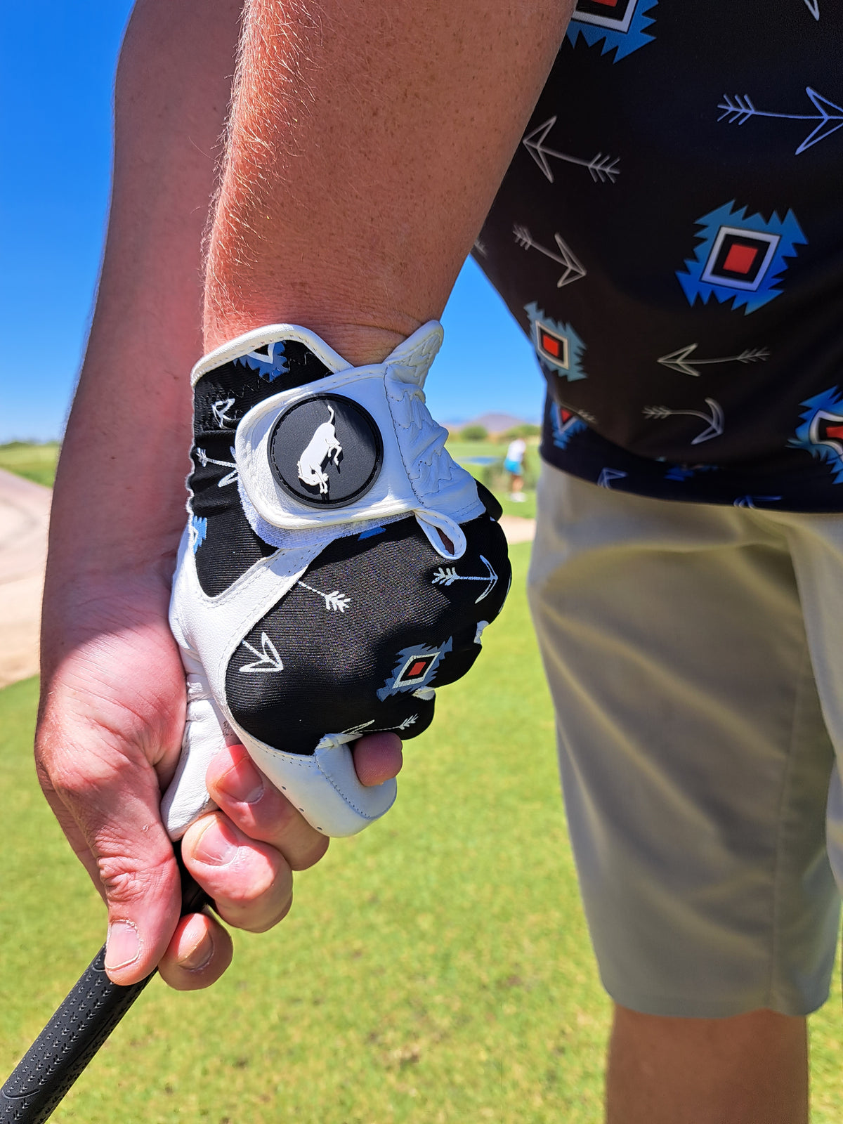 Men’s Golf Glove - Aztec & Arrows